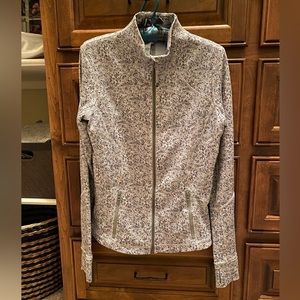 LuLuLemon Asana Jacket in perfect condition